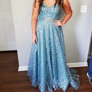 Ellie Wilde color eucalyptus, size 12 prom dress